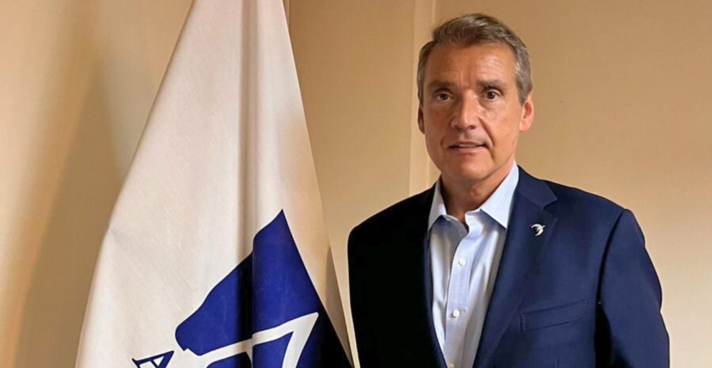 Victor Oelckers P., Gerente General de Inchcape Shipping Services Chile